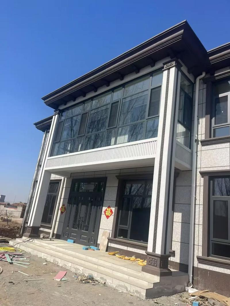 农村自建别墅新亮点 聚苯板EPS造型线条安装完毕，颜值暴涨！
